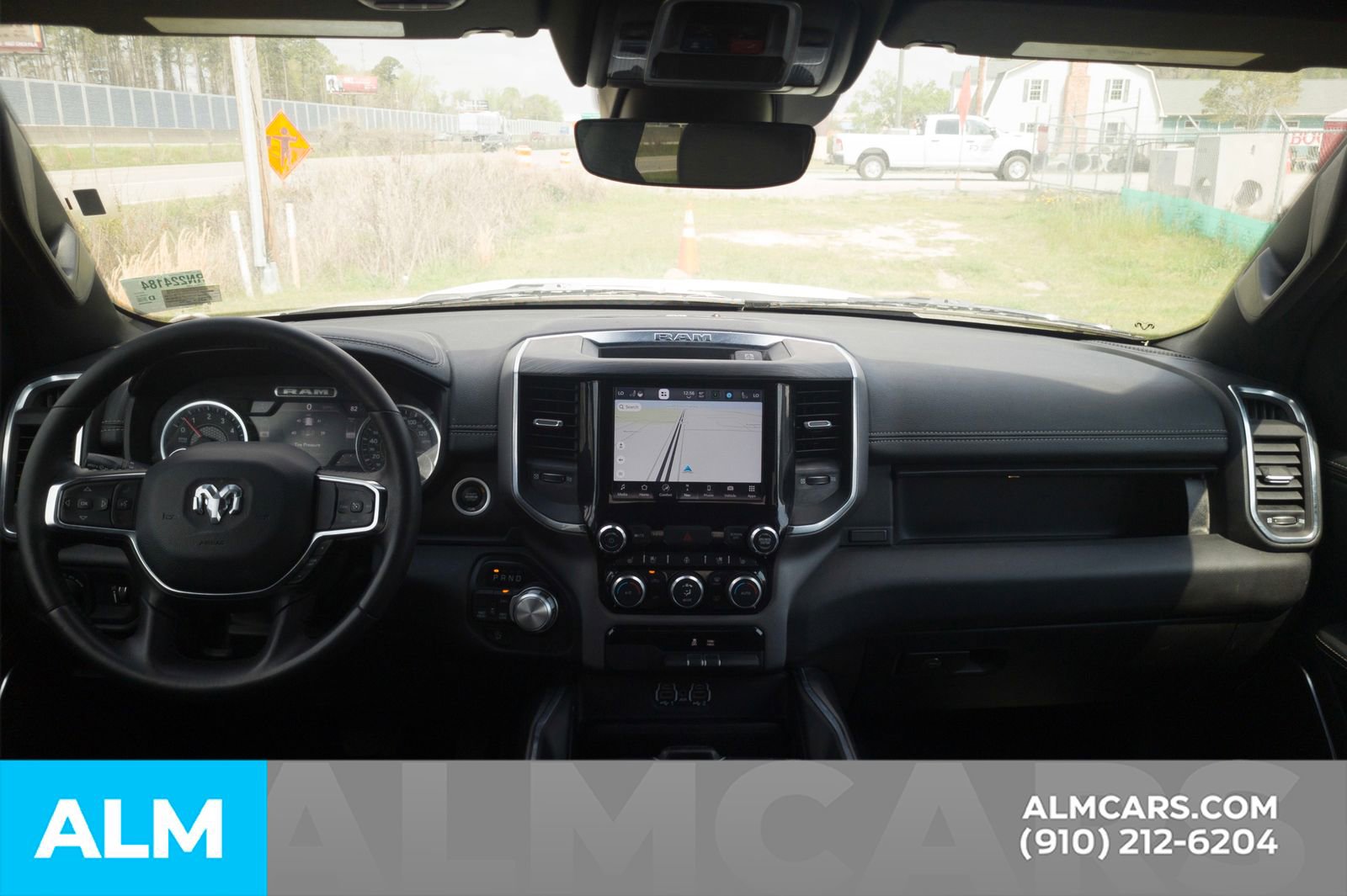 Used 2024 RAM 1500 Laramie AWD/4WD image 19