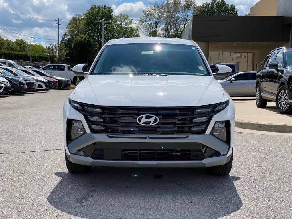 New 2026 Hyundai Tucson SE FWD image 2