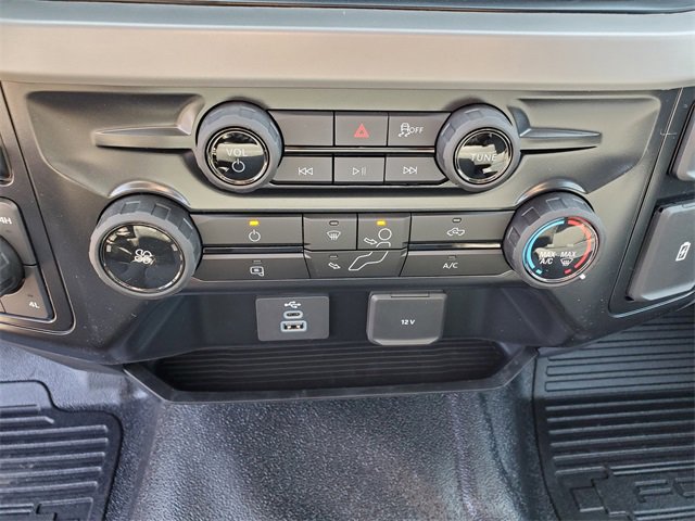 New 2025 Ford F450 XL w/ XL Chrome Package image 23