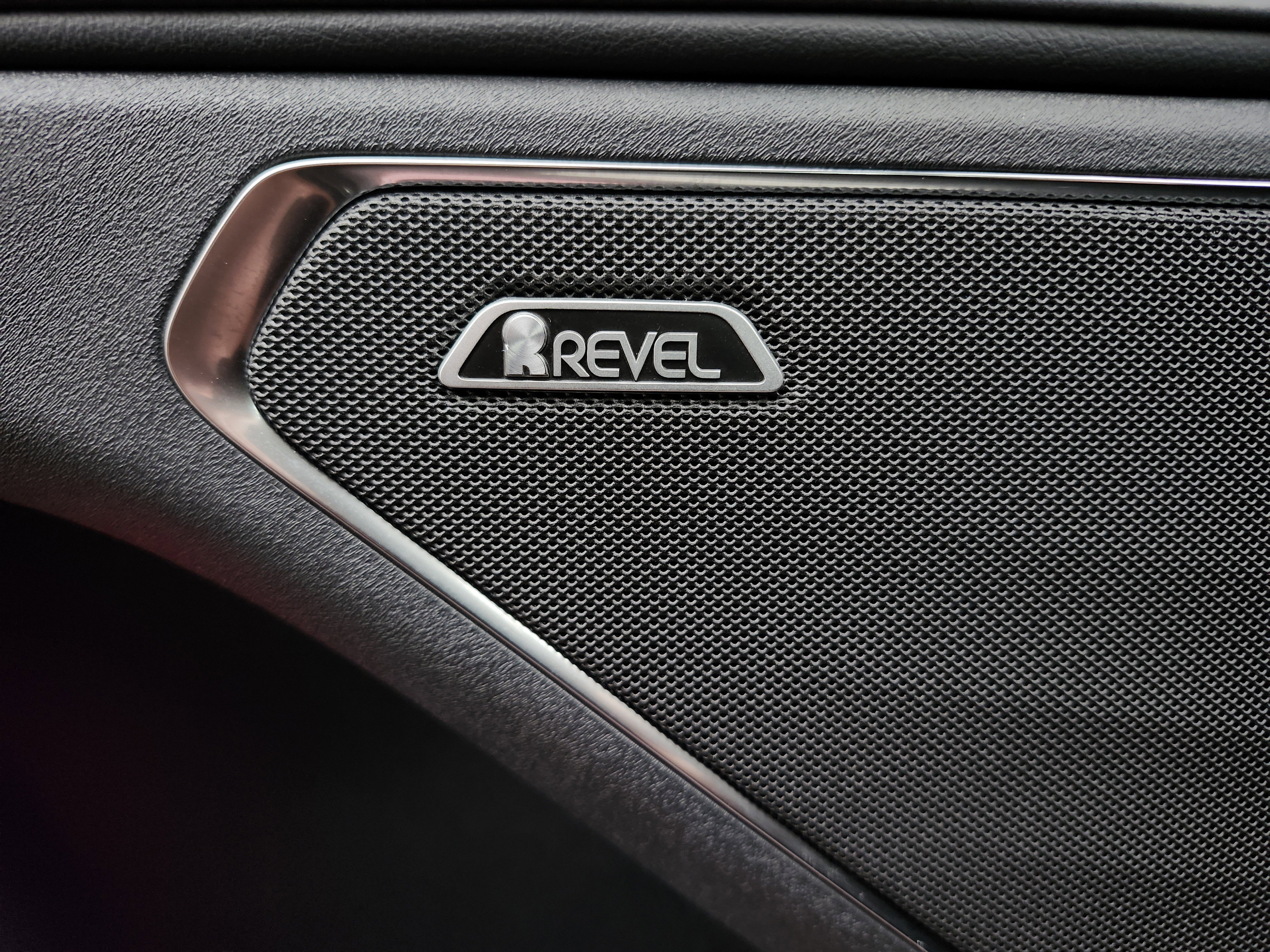 Used 2024 Lincoln Nautilus Reserve w/ Equipment Group 202A image 18