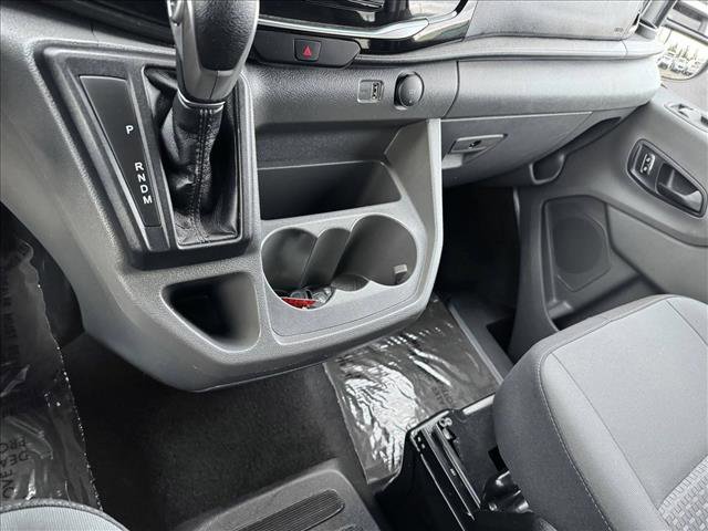 Used 2024 Ford Transit 350 XLT image 18