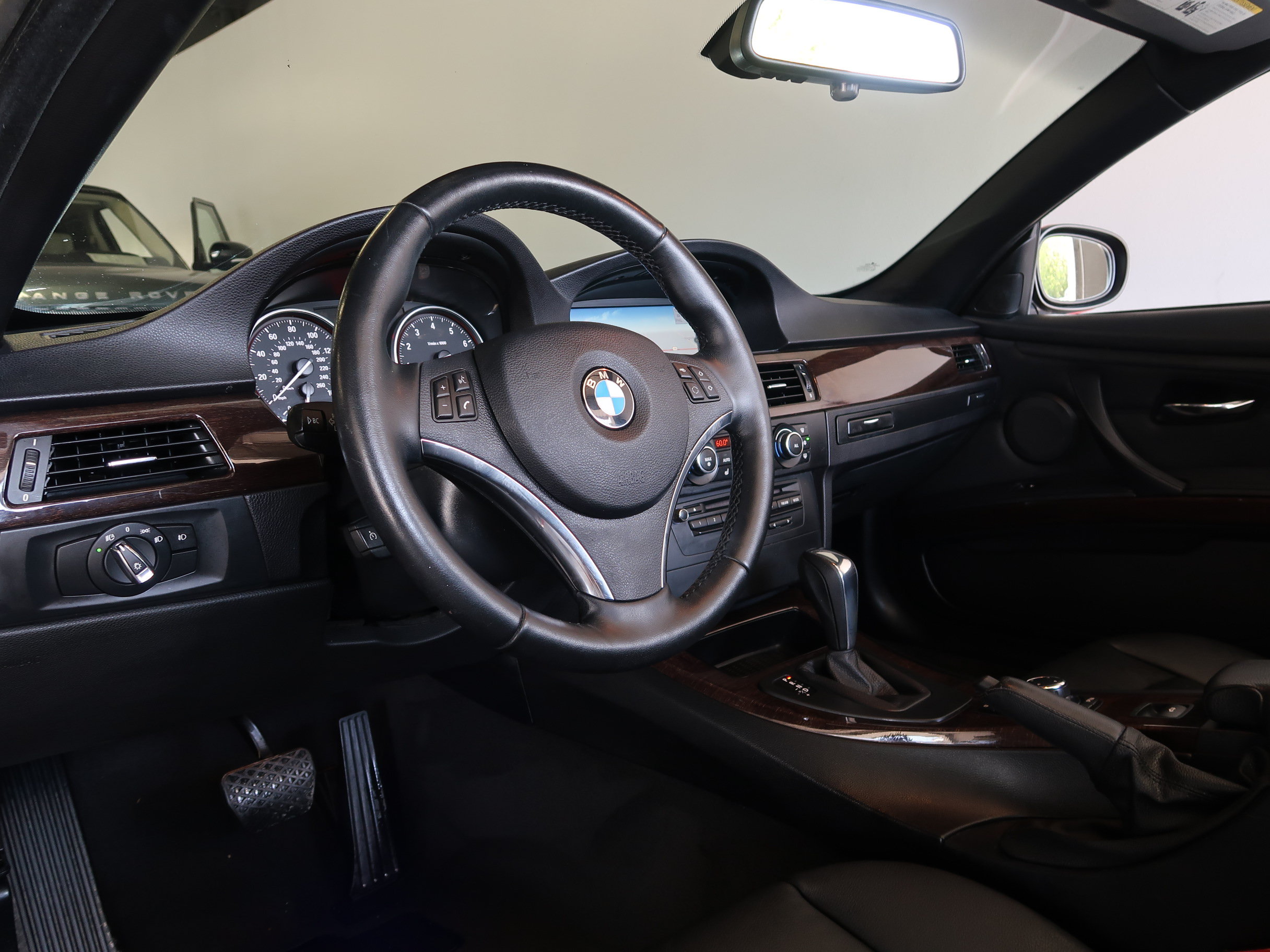 Used 2012 BMW 328i Convertible RWD image 20