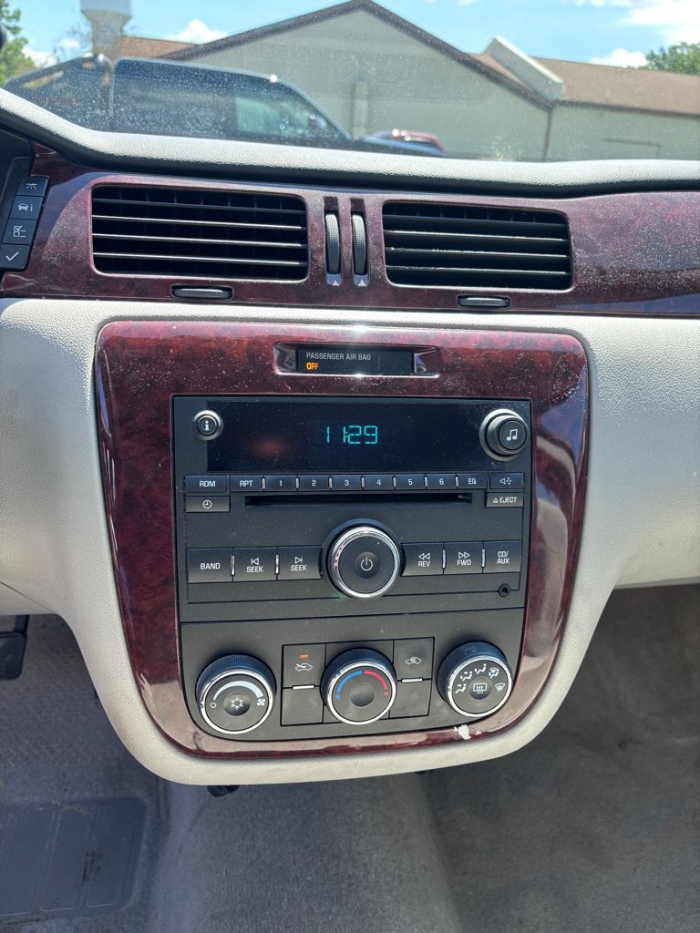 Used 2007 Chevrolet Impala LS FWD image 17
