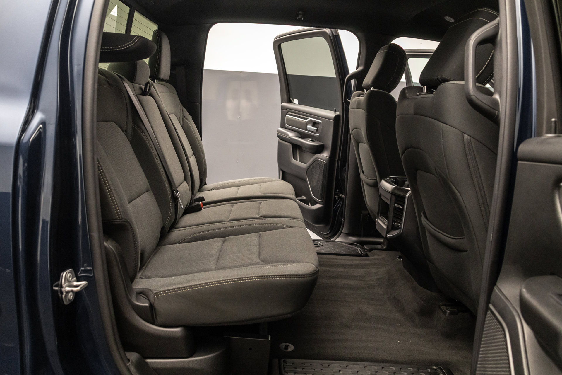 Used 2020 RAM 1500 Big Horn AWD/4WD image 34