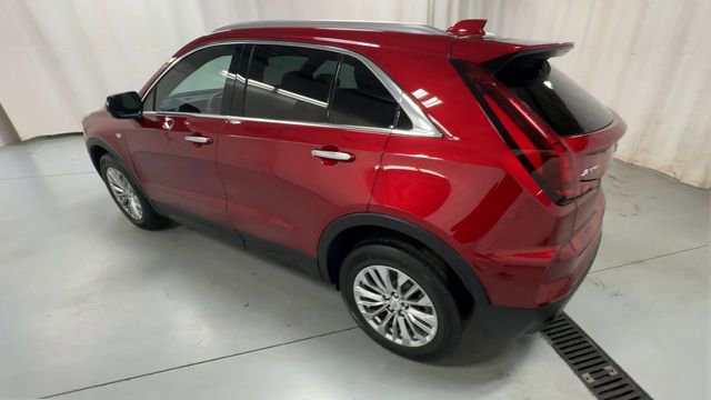 Certified 2024 Cadillac XT4 Premium Luxury w/ Cold Weather Package FWD image 6