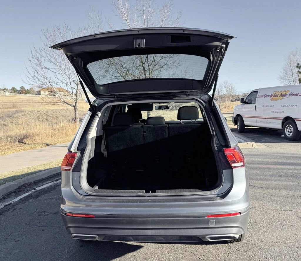 Used 2020 Volkswagen Tiguan S image 8
