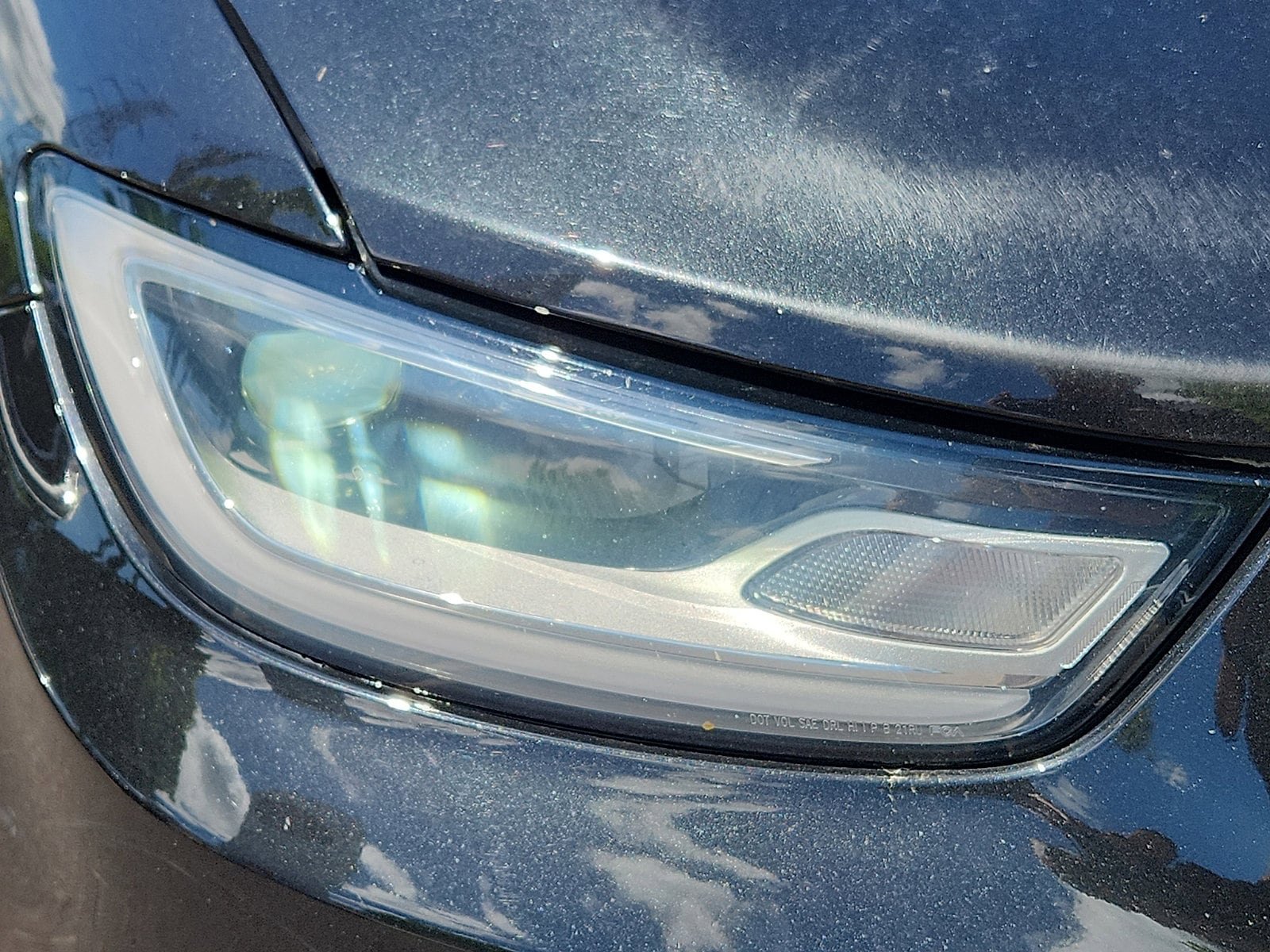 Used 2024 Chrysler Pacifica Limited FWD image 9