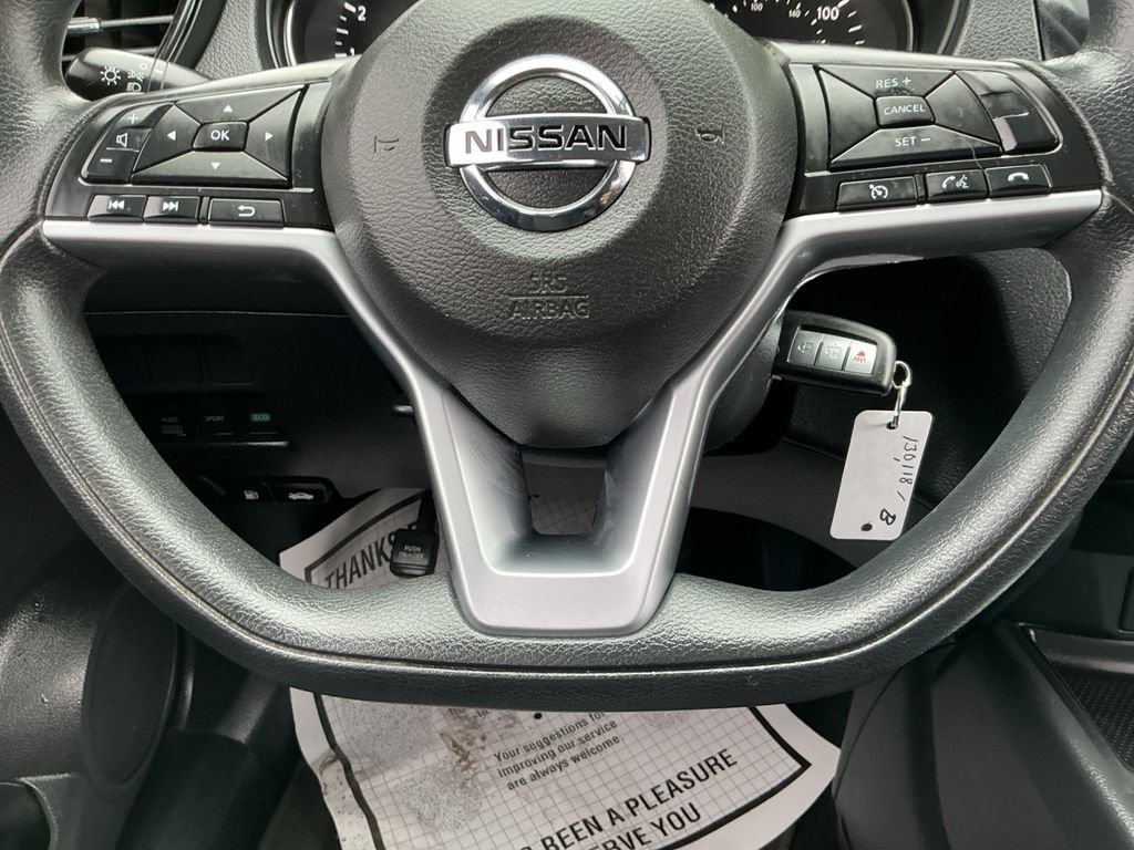 Used 2017 Nissan Rogue S AWD/4WD image 18