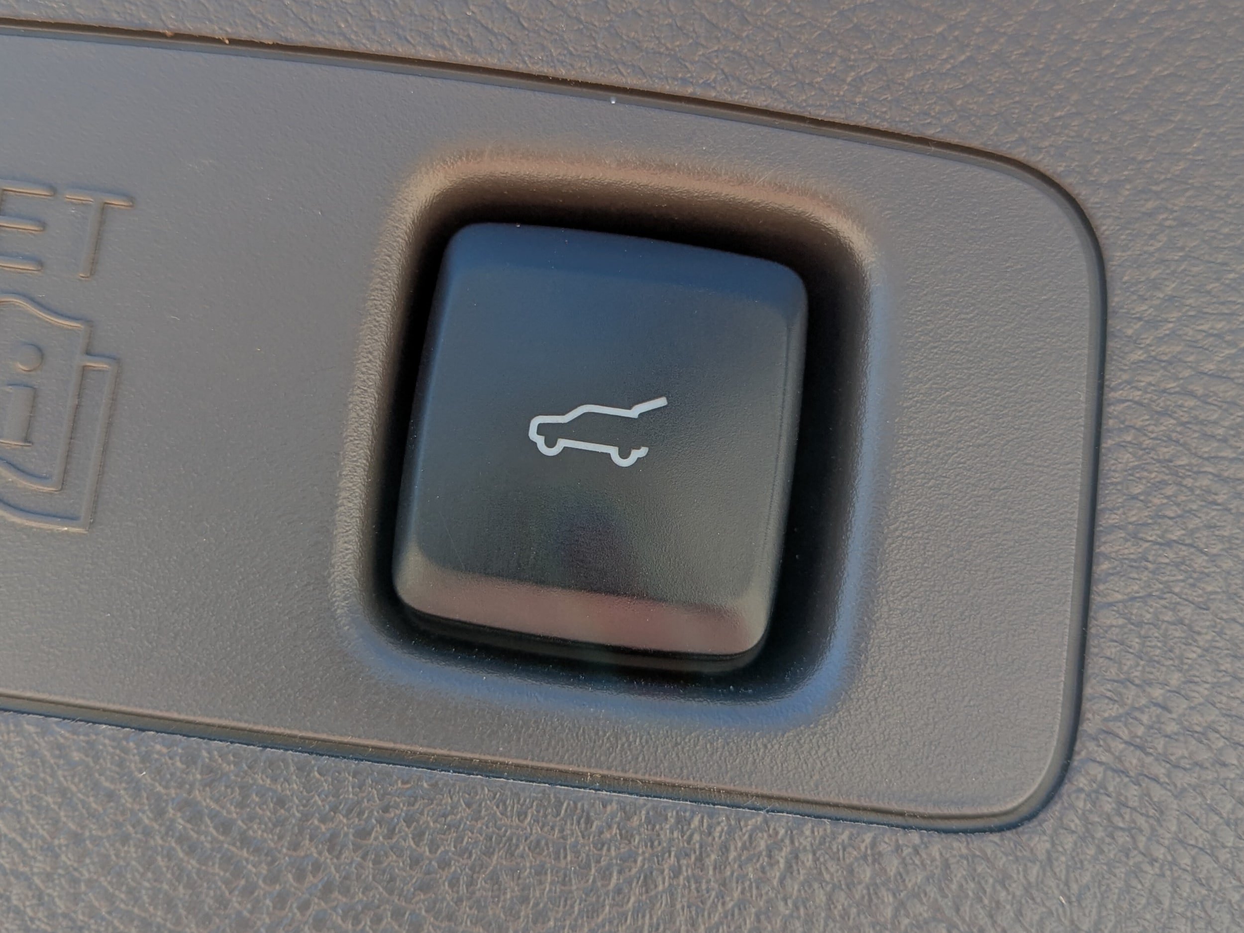 Used 2021 Lincoln Corsair Reserve w/ Equipment Group 201A AWD/4WD image 6