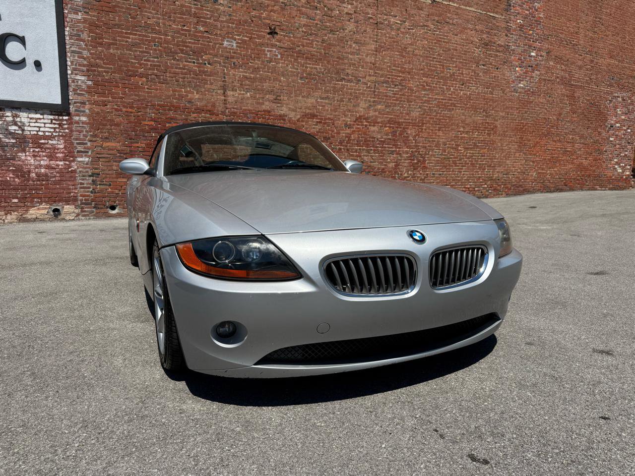 Used 2003 BMW Z4 3.0i RWD image 7