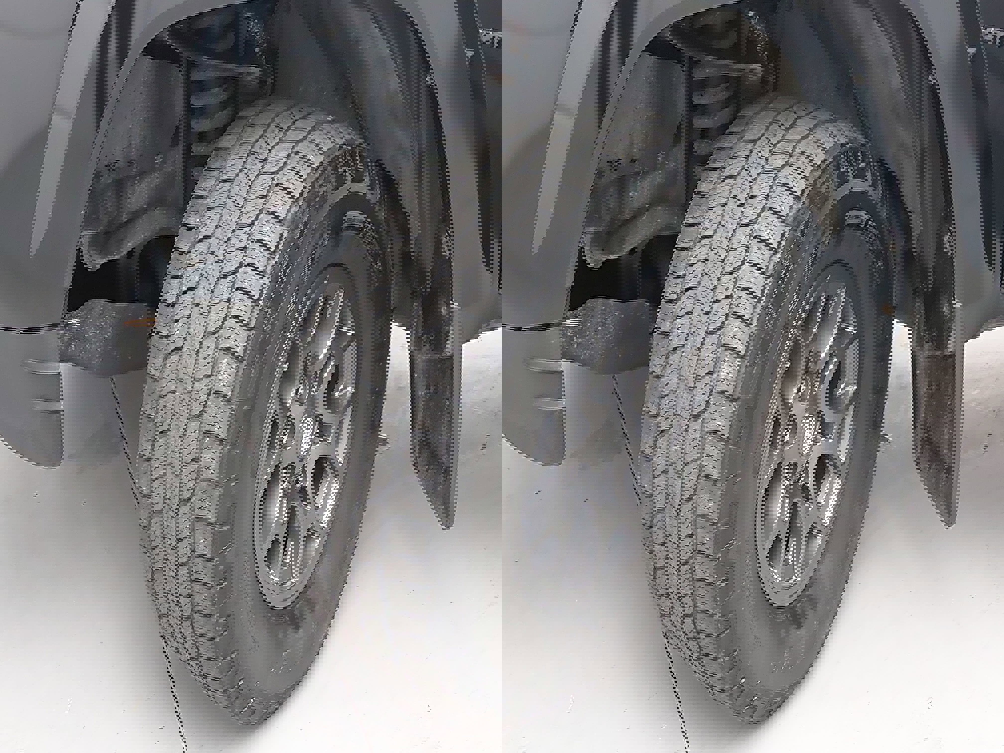 Used 2018 Toyota Tacoma SR5 image 32