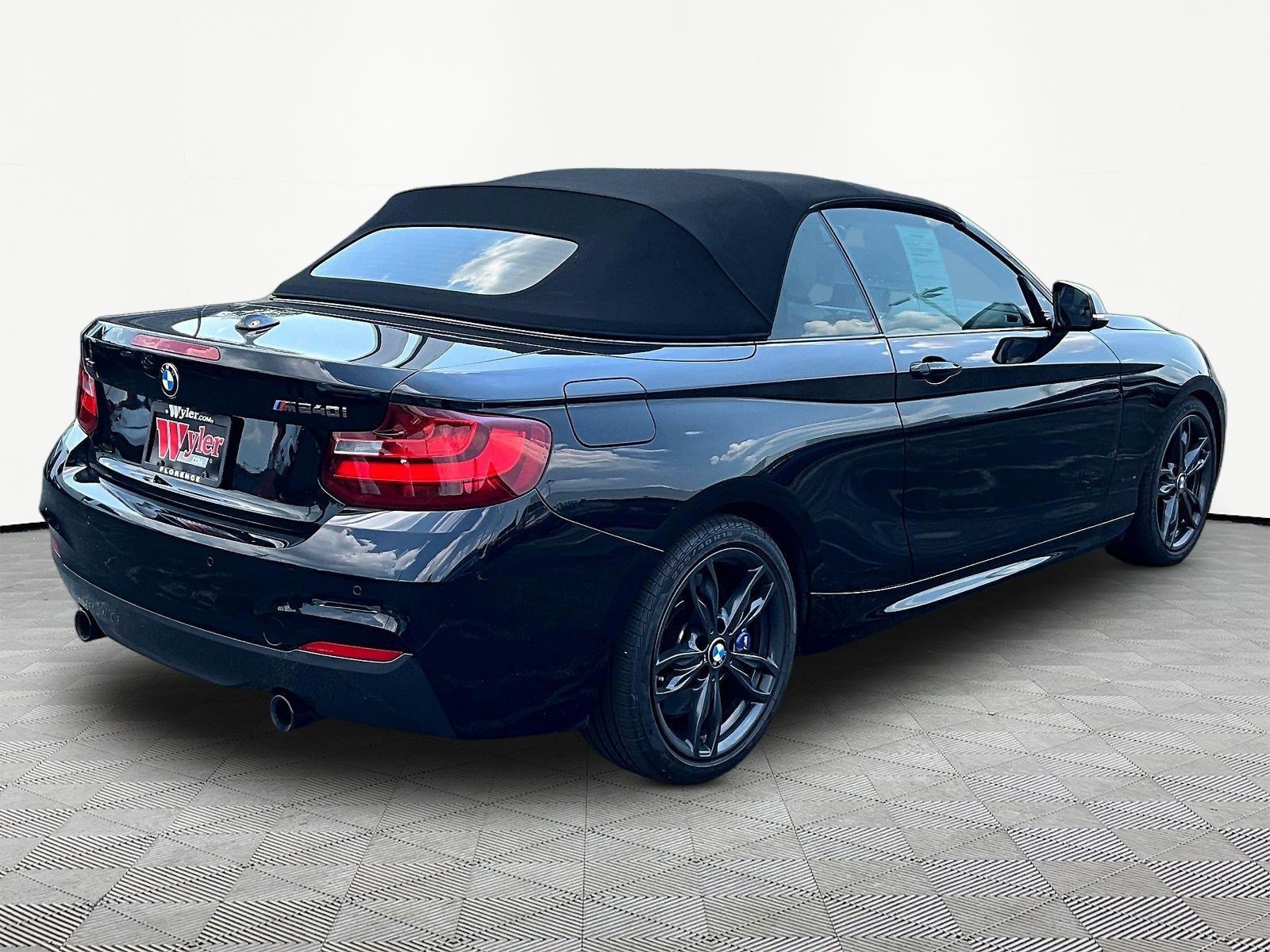 Used 2017 BMW M240i xDrive Convertible AWD/4WD image 6