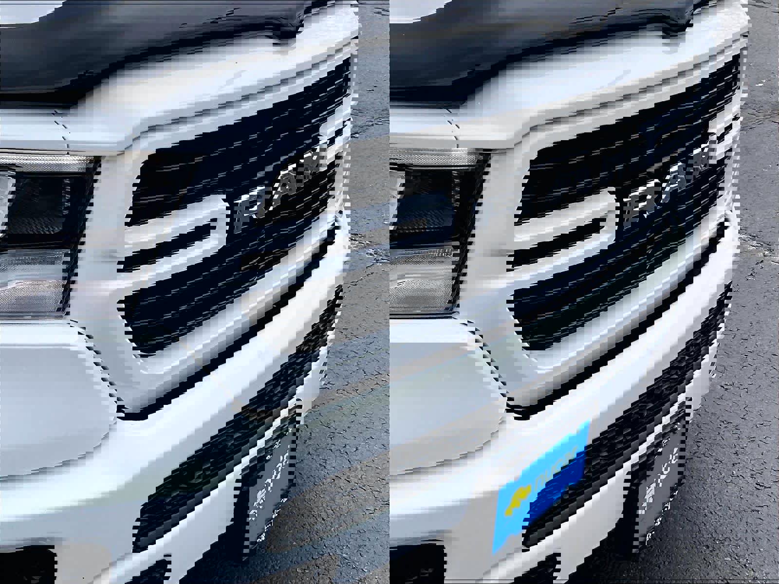 Used 2023 RAM 1500 Laramie AWD/4WD image 33