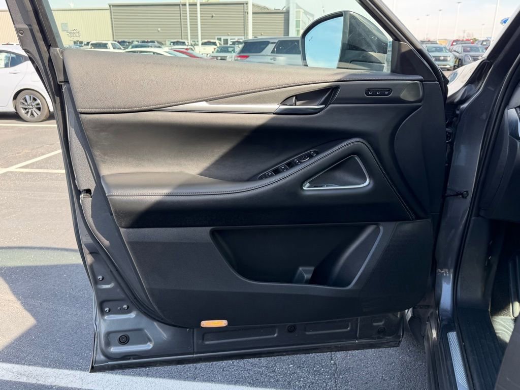 Used 2025 INFINITI QX60 Luxe image 13