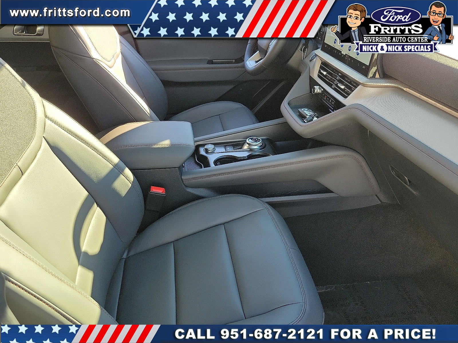 New 2026 Ford Explorer Active w/ Active Comfort Package image 17