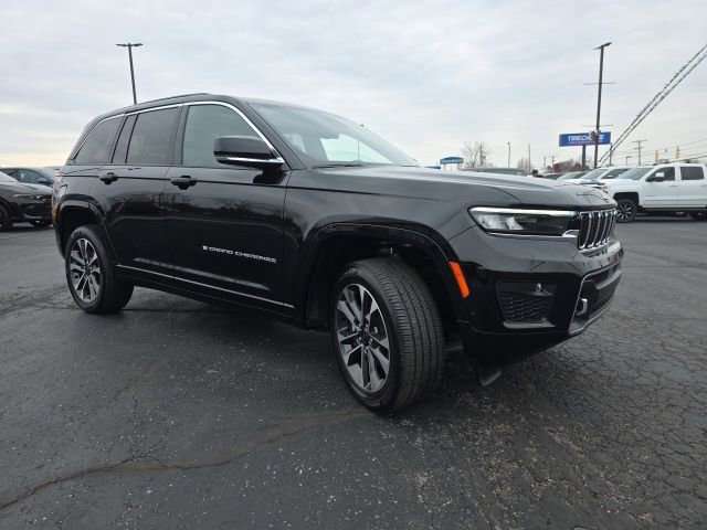 Used 2024 Jeep Grand Cherokee Overland w/ Adv Protech Group III image 9