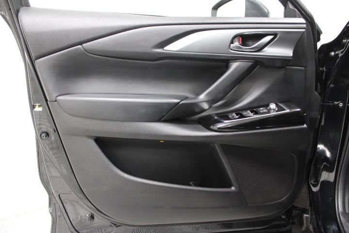 Used 2023 MAZDA CX-9 Touring image 19