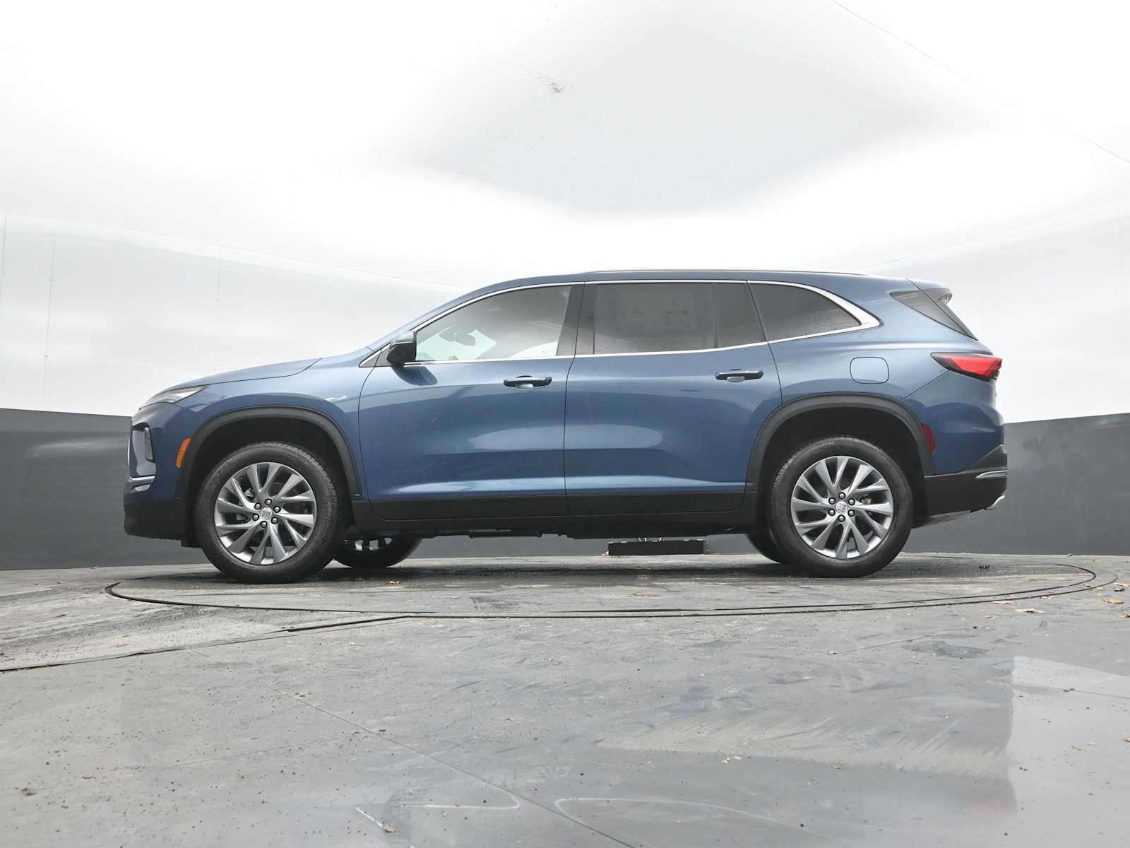 New 2026 Buick Enclave Preferred image 38
