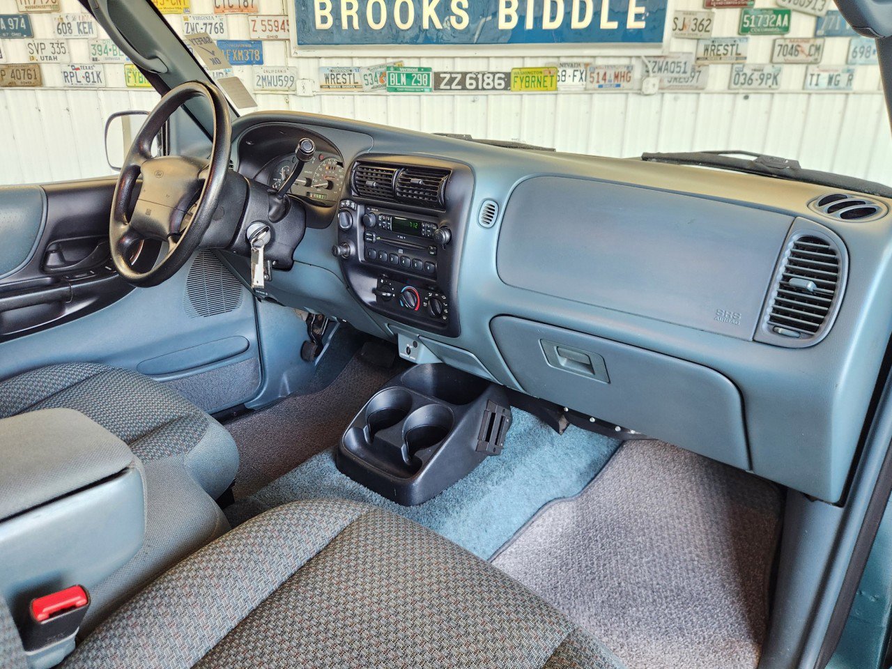 Used 1998 Ford Ranger XLT image 2