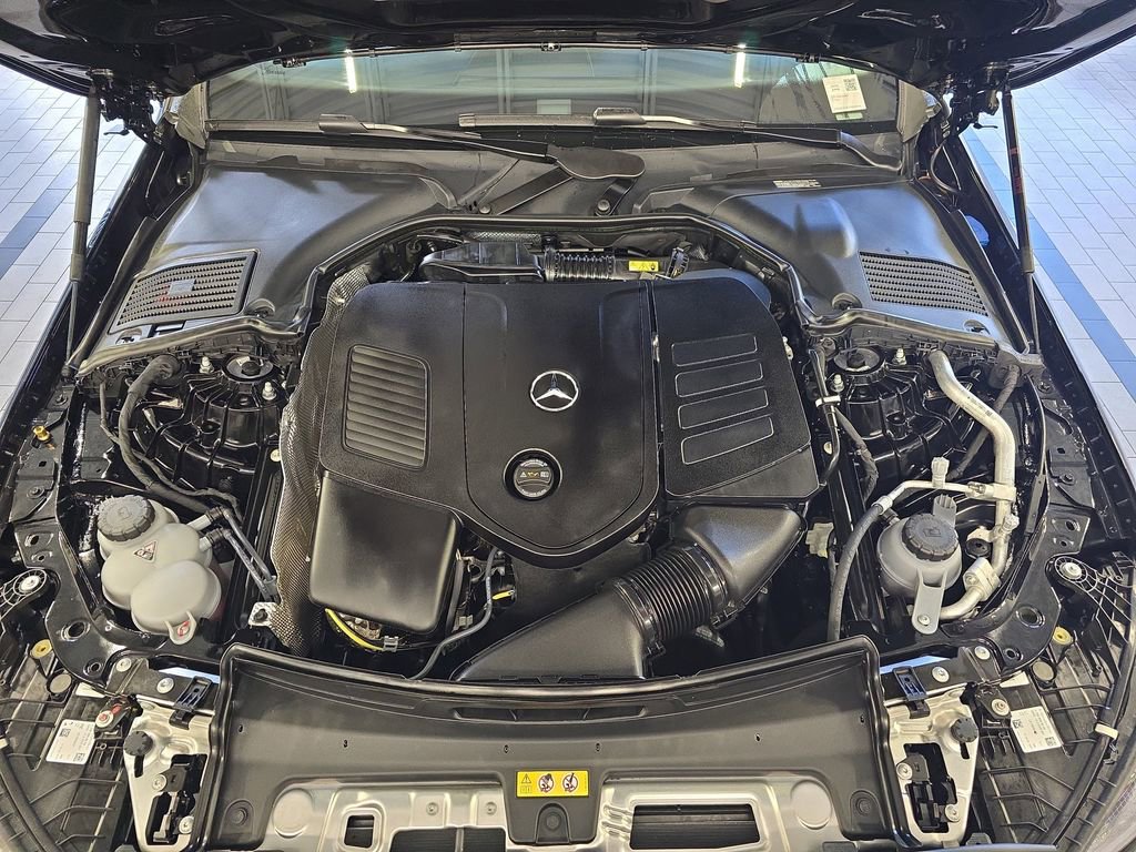Certified 2025 Mercedes-Benz C 300 Sedan image 33