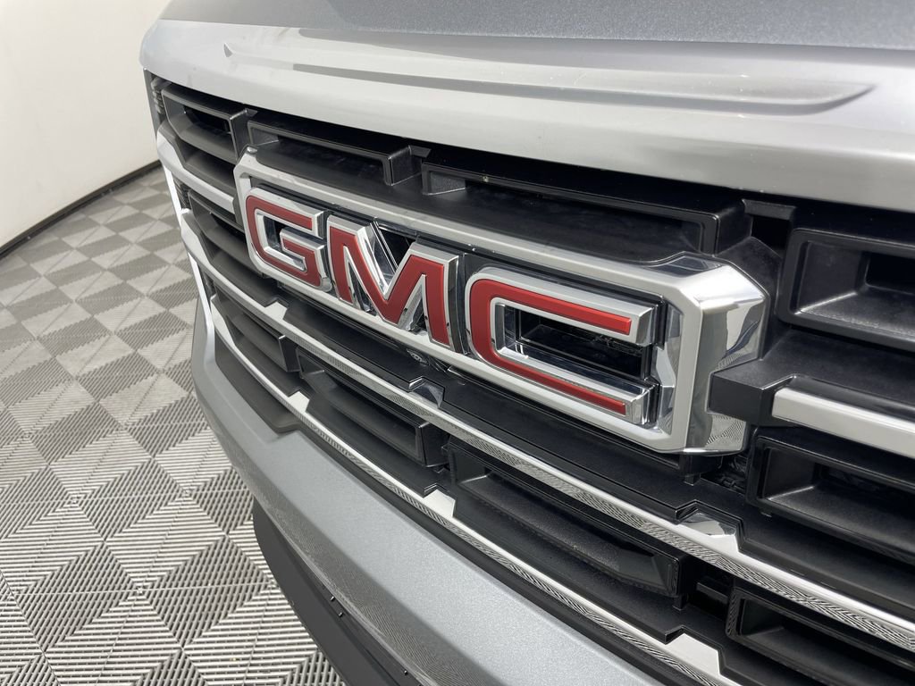 Used 2024 GMC Acadia Elevation image 30