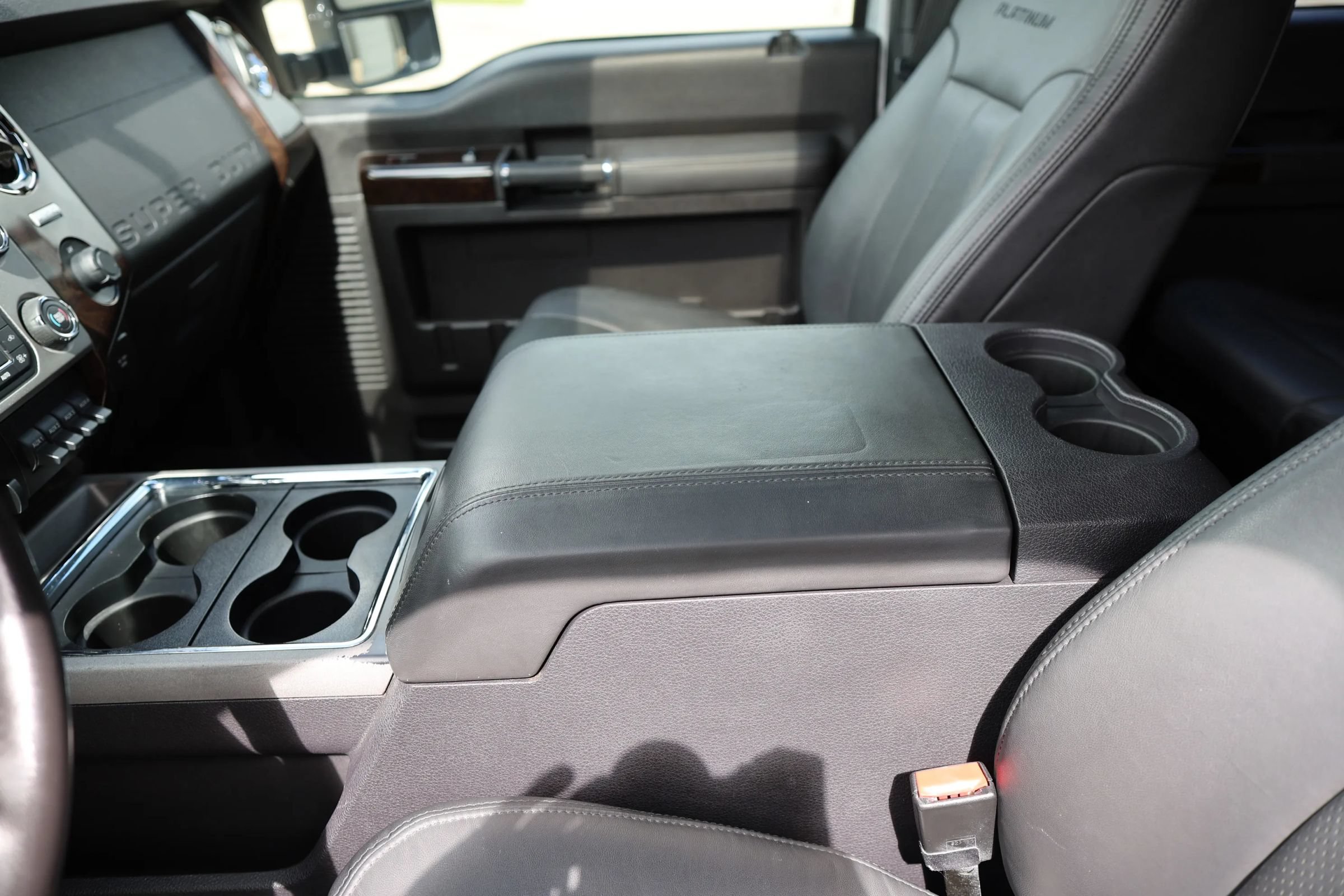 Used 2016 Ford F350 Platinum AWD/4WD image 29