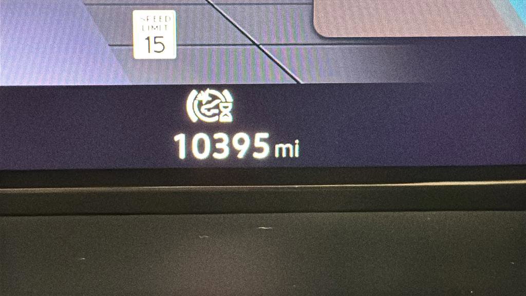 Used 2025 Volkswagen Atlas SEL Premium R-Line image 10