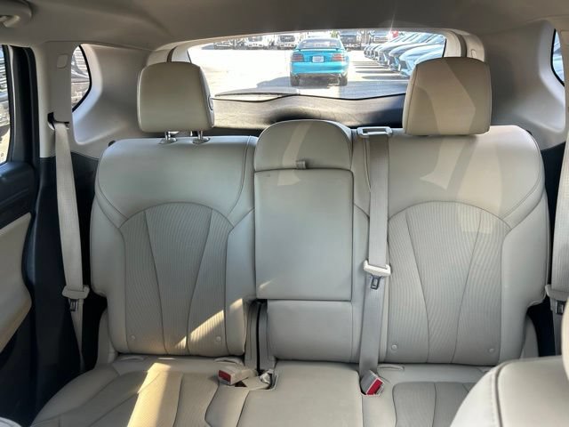Used 2020 Buick Envision Preferred AWD/4WD image 29