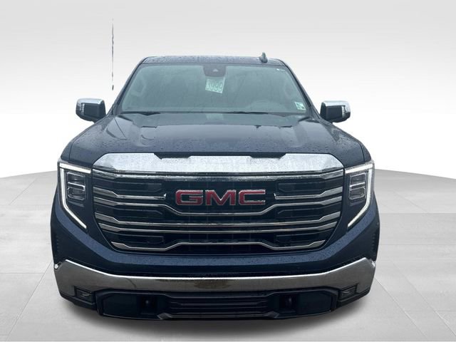 Used 2023 GMC Sierra 1500 SLT image 2