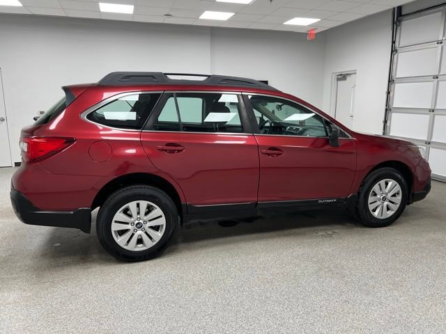 Used 2018 Subaru Outback 2.5i image 12