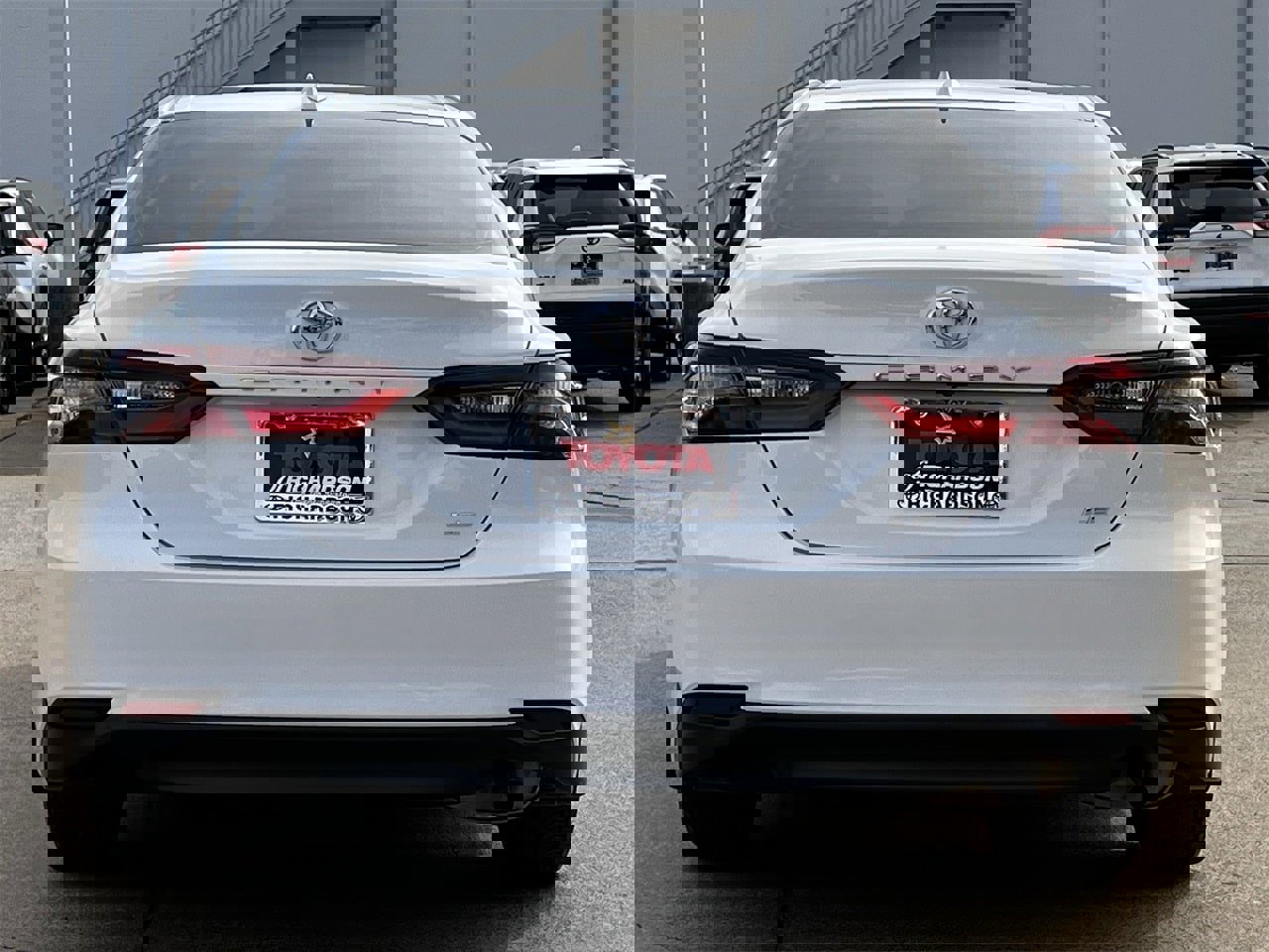 Used 2024 Toyota Camry LE image 5