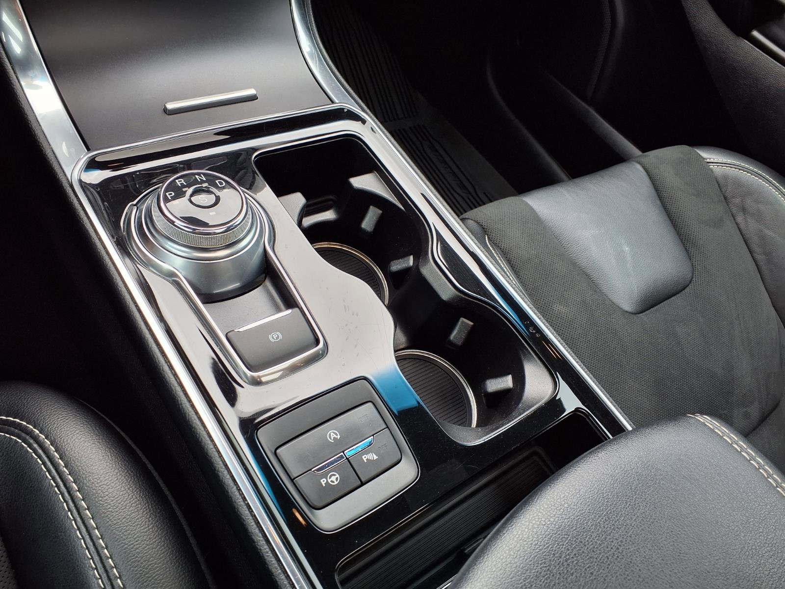 Used 2019 Ford Edge ST w/ Equipment Group 401A image 26