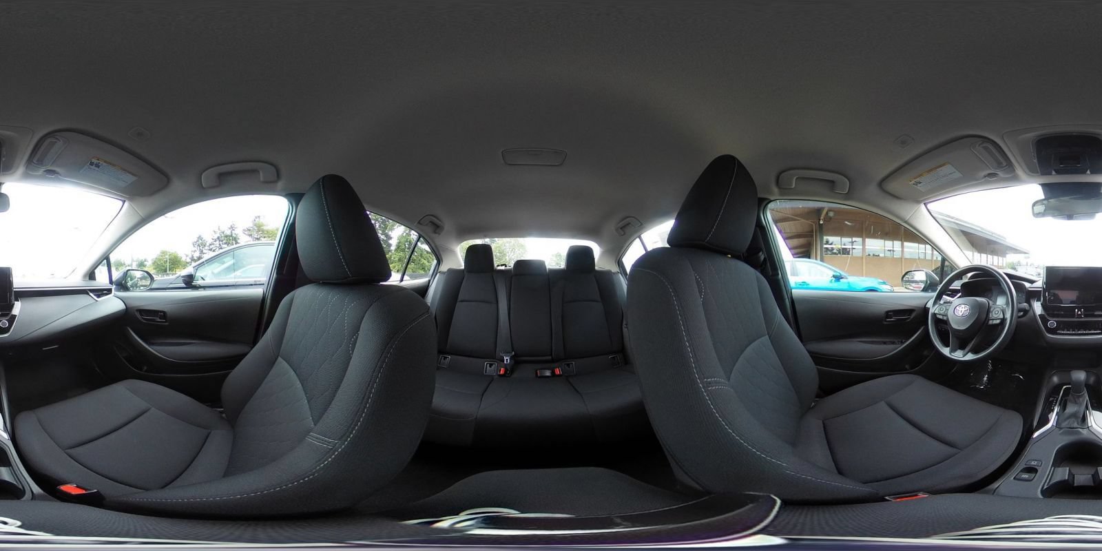 Used 2025 Toyota Corolla LE FWD image 42