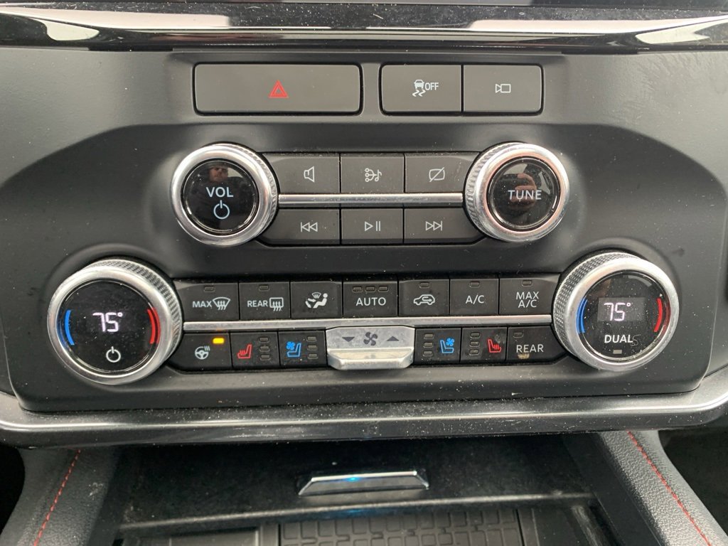 Used 2023 Ford Expedition Max Limited image 27