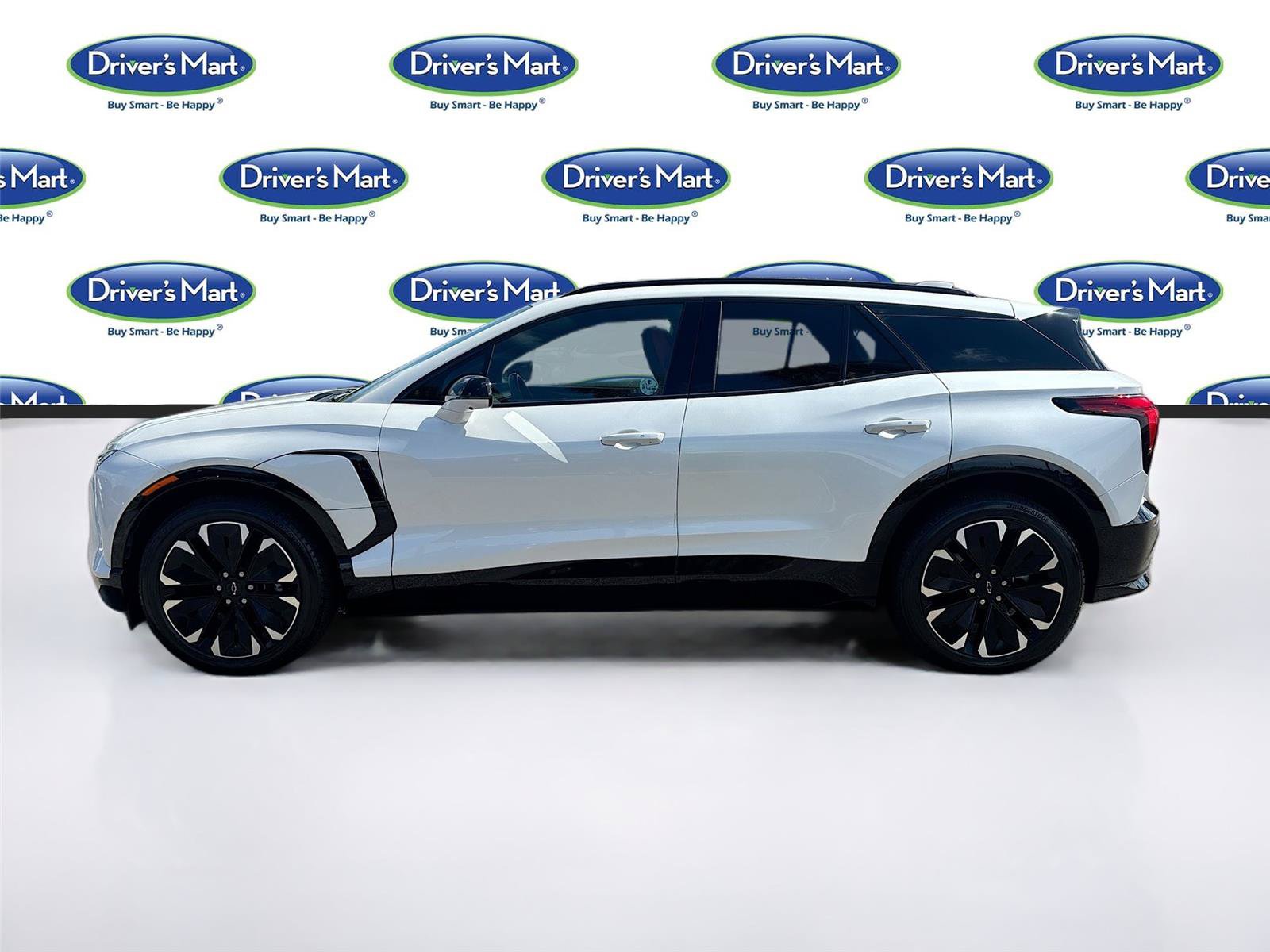 Used 2024 Chevrolet Blazer EV RS RWD image 4