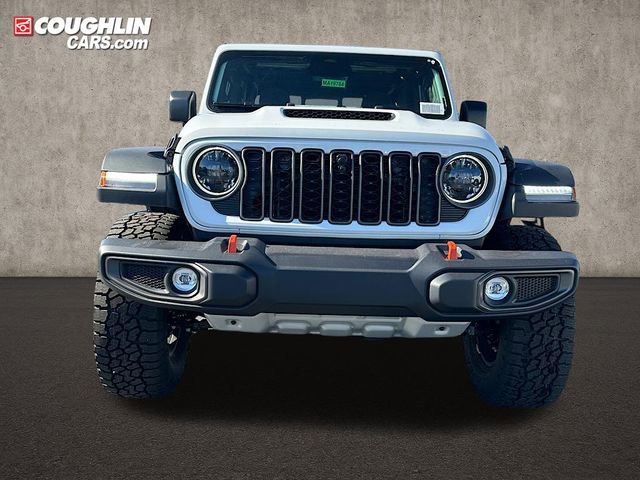 New 2026 Jeep Gladiator Mojave w/ Technology Group video 2