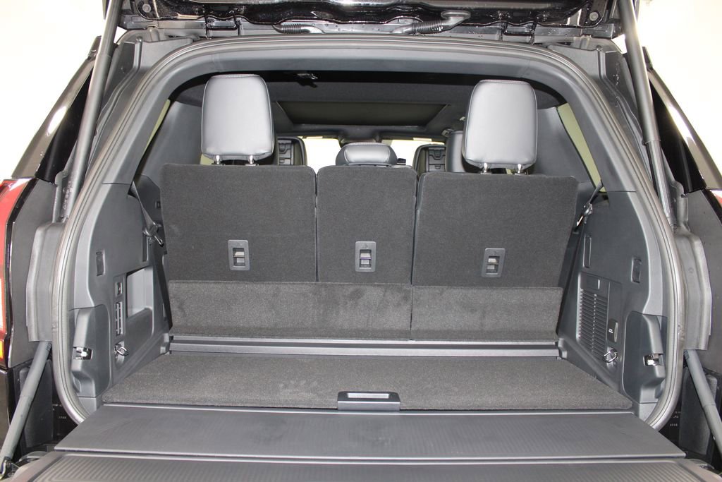 New 2026 Ford Expedition Platinum image 15