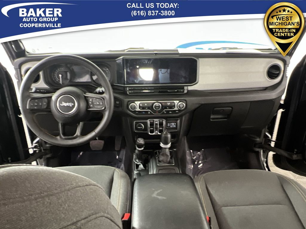 Used 2024 Jeep Wrangler Unlimited w/ Convenience Group image 20