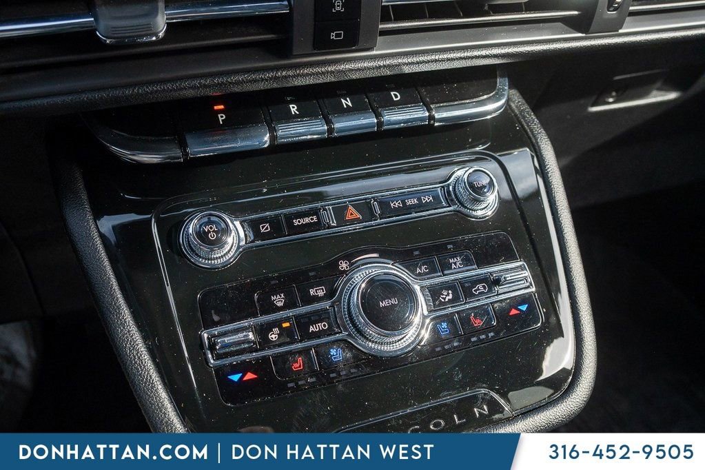 Used 2022 Lincoln Corsair AWD w/ Equipment Group 101A image 9