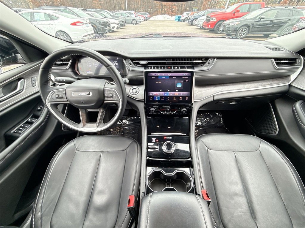 Used 2021 Jeep Grand Cherokee L Limited image 21