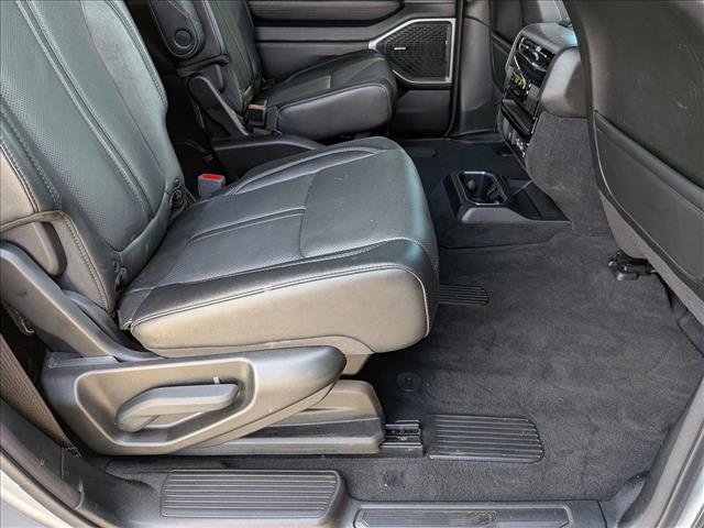 Used 2023 Jeep Wagoneer Series III w/ Preferred Equipment Group image 20