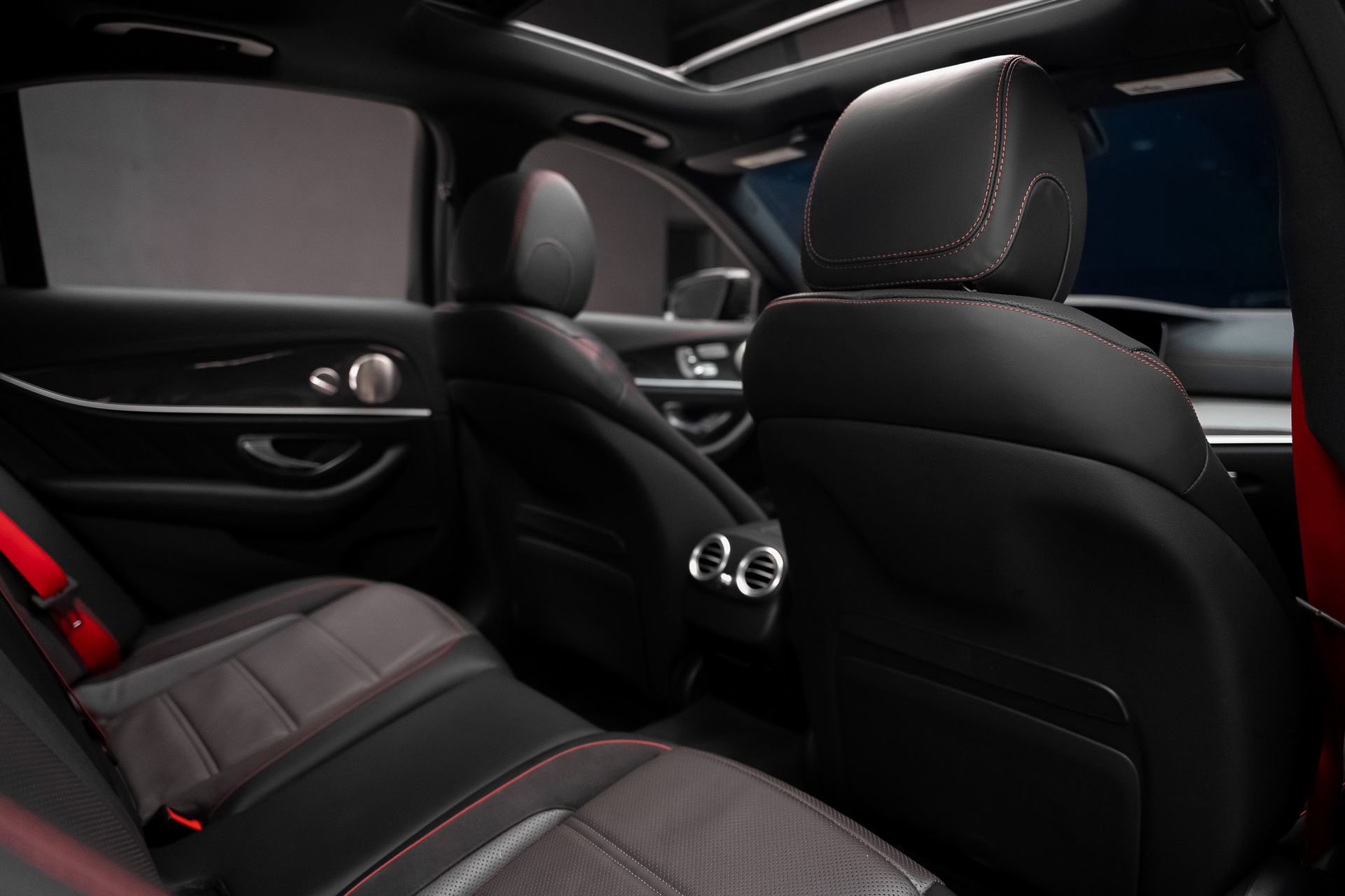 Used 2022 Mercedes-Benz E 53 AMG 4MATIC Sedan image 74