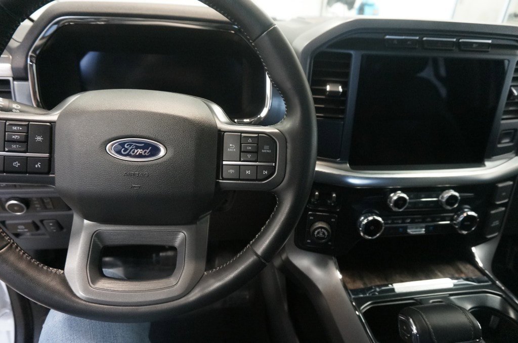 Used 2023 Ford F150 Lariat w/ Bed Utility Package AWD/4WD image 10
