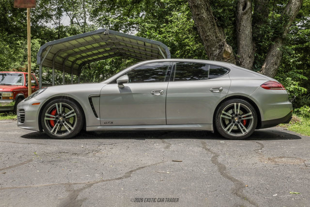 Used 2016 Porsche Panamera GTS AWD/4WD image 3