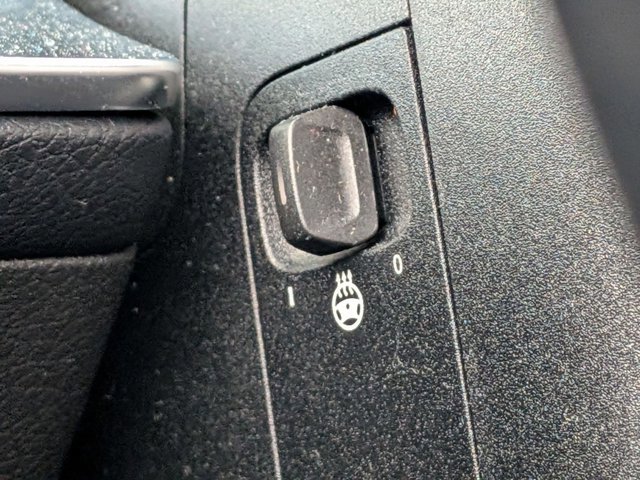 Used 2020 Mercedes-Benz GLB 250 4MATIC image 11