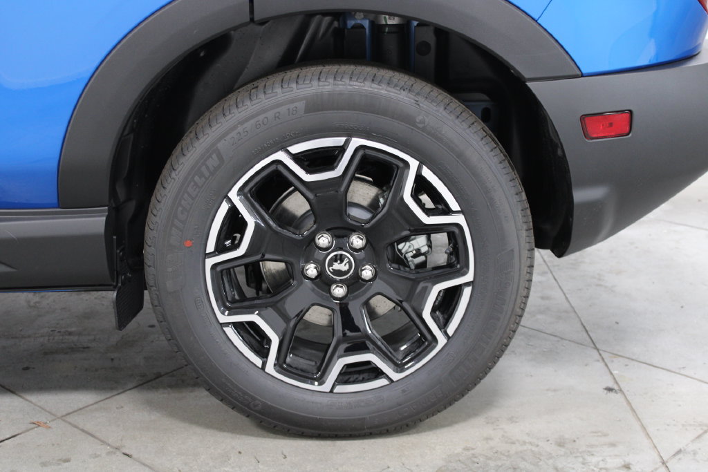 New 2026 Ford Bronco Sport Outer Banks w/ Outer Banks Tech Package+ AWD/4WD image 16
