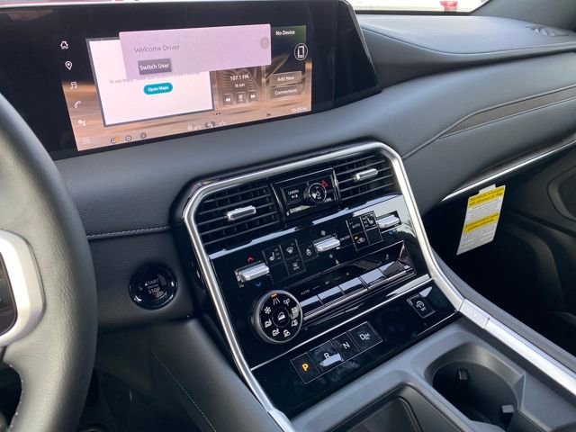 New 2026 Nissan Armada SL w/ Captain's Chari Seat Package image 17