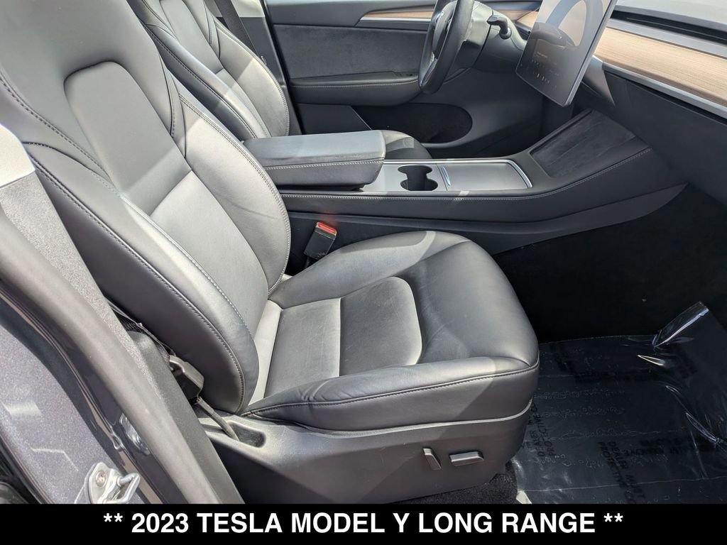 Used 2023 Tesla Model Y Long Range image 23
