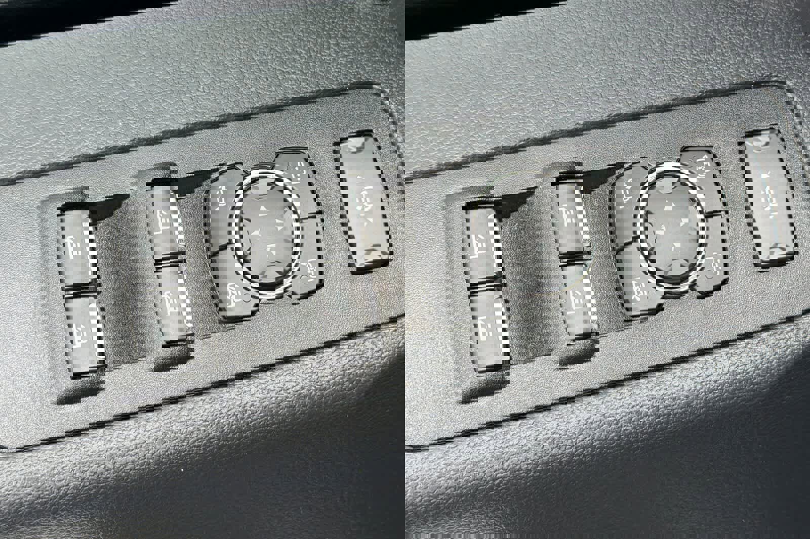 Used 2022 Ford F250 Lariat w/ Black Appearance Package image 15