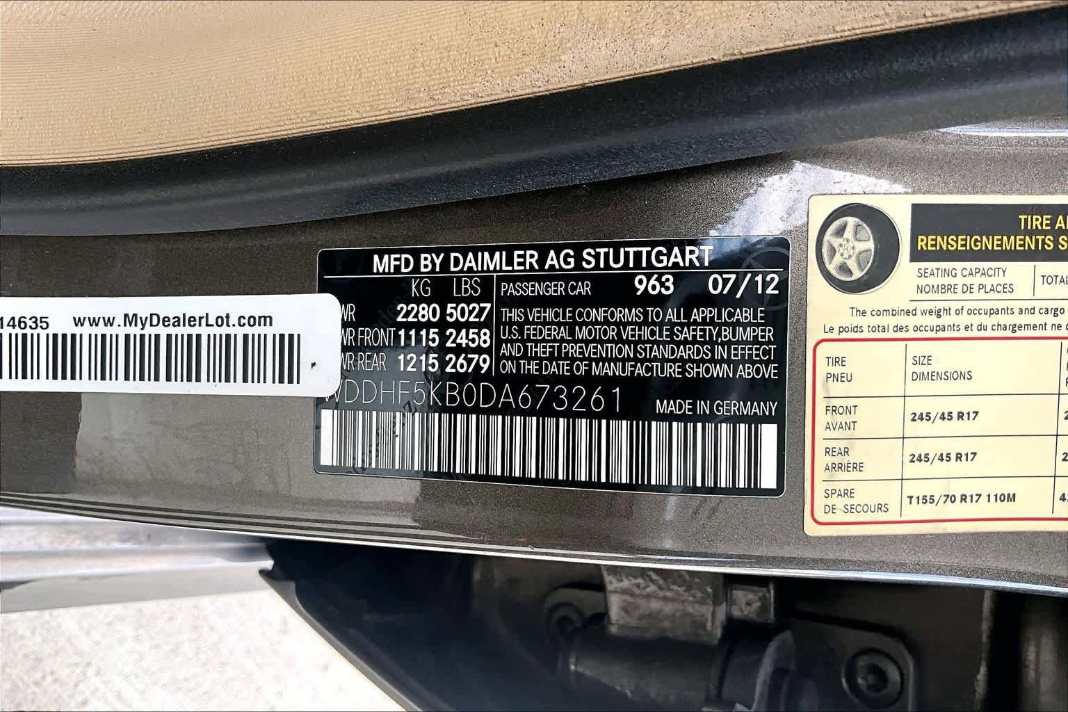 Used 2013 Mercedes-Benz E 350 Sedan image 28